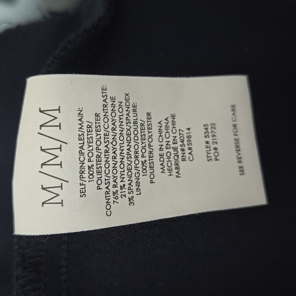 CABI Parade Blouse Elephant Print Top Navy White Sz Medium #5345 - Picture 11 of 11